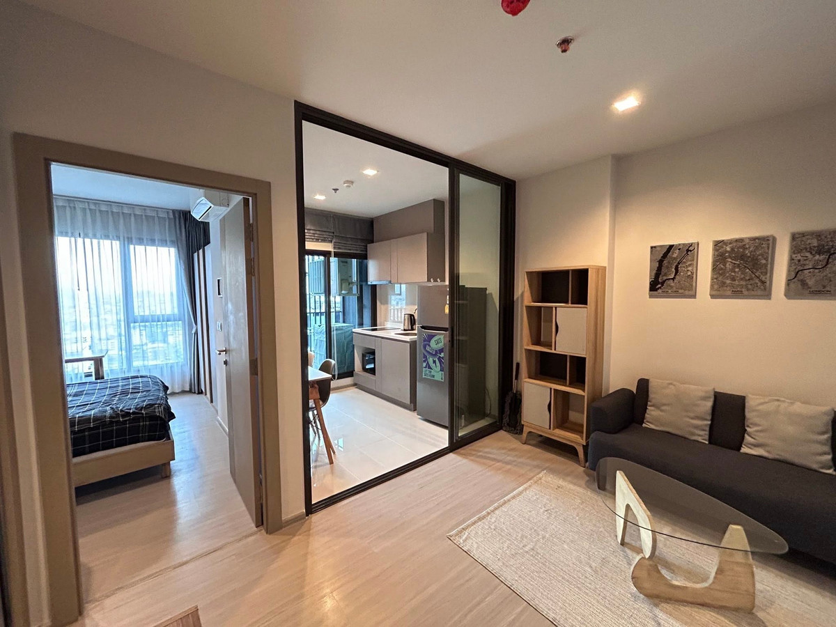 For RentCondoRama9, Petchburi, RCA : For Rent: Life Asoke Hype, 23,000 THB [MPr251205]