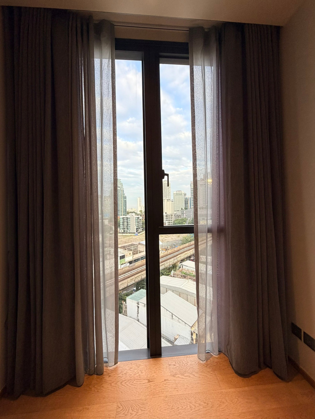 For RentCondoSukhumvit, Asoke, Thonglor : For Rent: Beatniq Sukhumvit 32, 100,000 THB [JZr251213]