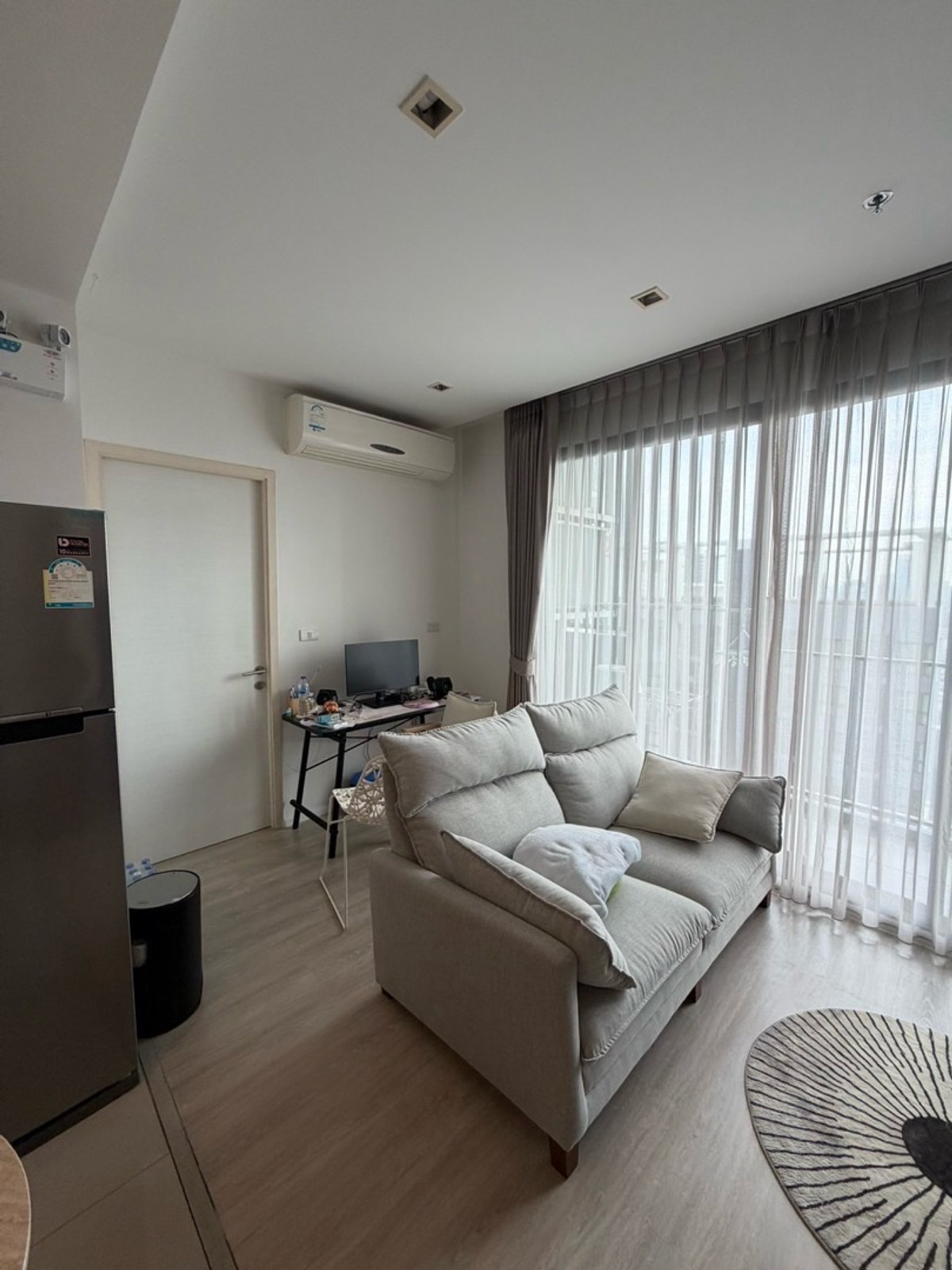 For SaleCondoRatchadapisek, Huaikwang, Suttisan : Quinn Ratchada 17⭐️ Urgent sale🔥 1 bedroom size 45sq.m Happy to negotiate (Tam 084-9792464)