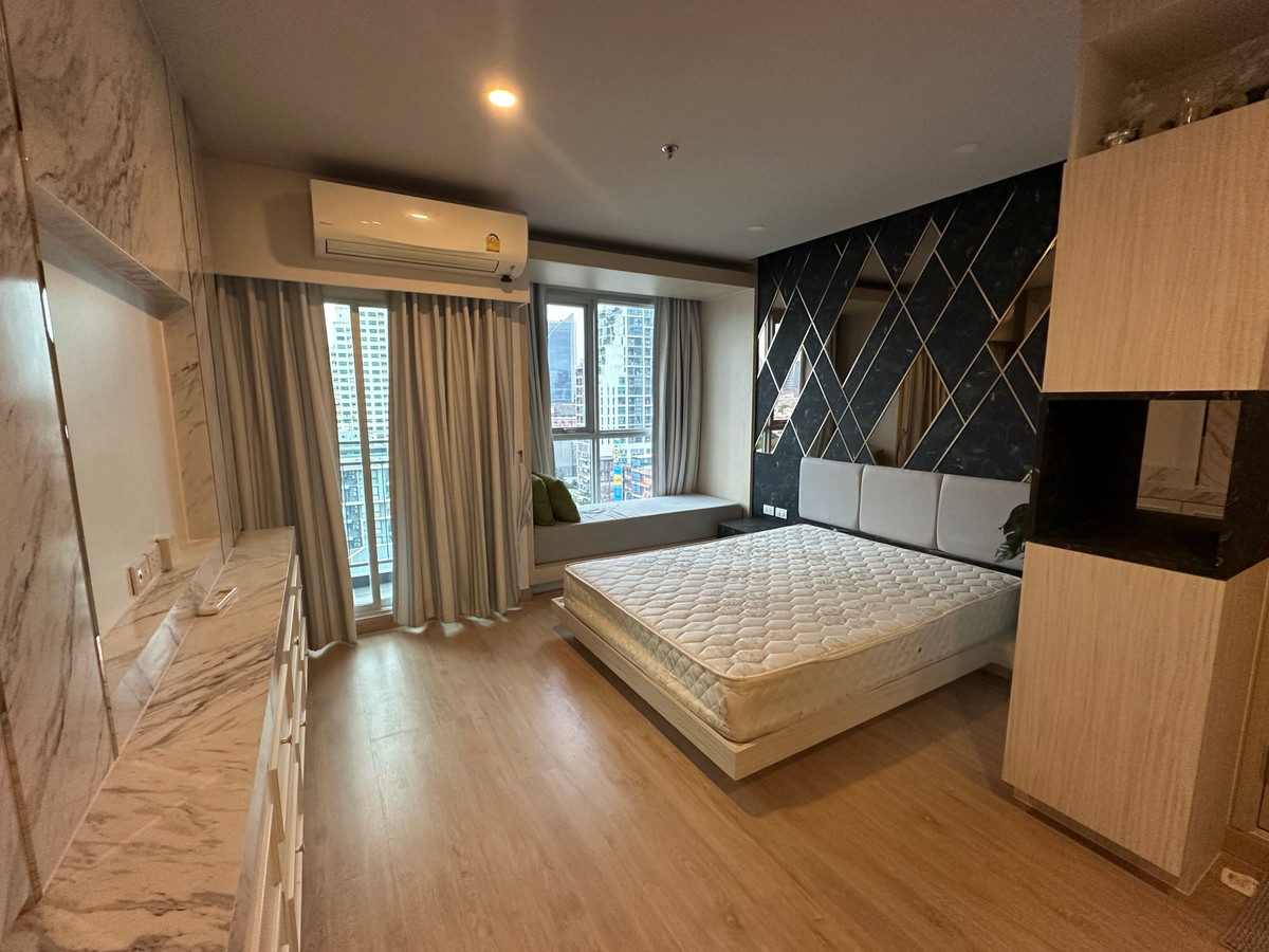 For RentCondoSapankwai,Jatujak : Condo for rent, Lumpini Select Sutthisan Saphan Khwai, beautiful room, location in the heart of the city.
