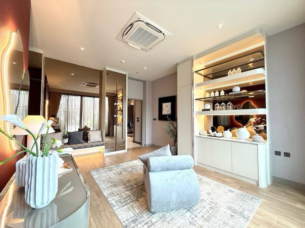For SaleHousePinklao, Charansanitwong : 🔥HOT DEAL 🔥House project Grand Bangkok Boulervard Boromarajonani size 676 Sq.m 5 bed 6 bath special 60,000,000 M.