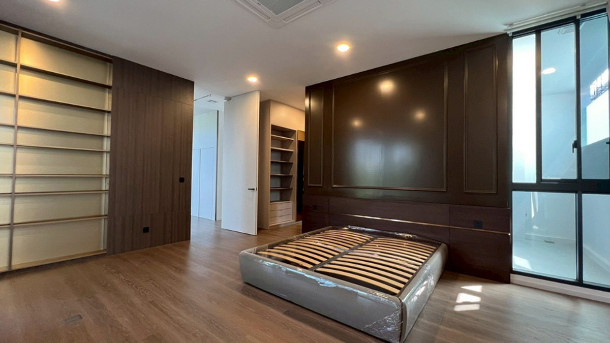 ให้เช่าบ้านลาดกระบัง สุวรรณภูมิ :  Luxury Pool Villa for Rent or Sale at VIVE Krungthep Kreetha