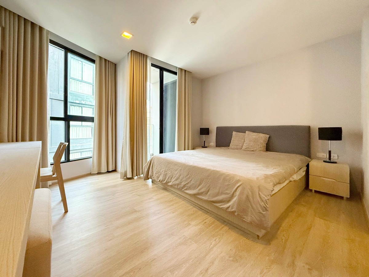 ให้เช่าคอนโดสุขุมวิท อโศก ทองหล่อ : ให้เช่า Liv@49 Condo Sukhumvit 49 ราคา 70,000 บาท [NCr251223]