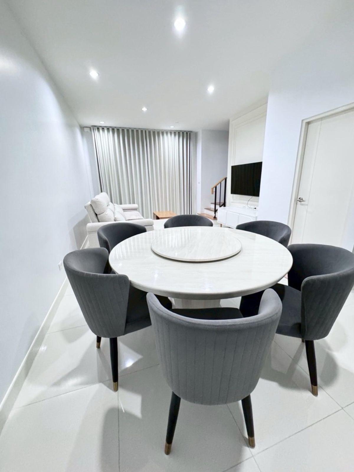 ให้เช่าทาวน์โฮมมีนบุรี-ร่มเกล้า : AB05806 - Baan Klang Muang Rama 9 - Krungthep Kreetha : บ้านกลางเมือง พระราม 9 - กรุงเทพกรีฑา : Baan Klang Muang Rama 9 - Krungthep Kreetha : บ้านกลางเมือง พระราม 9 - กรุงเทพกรีฑา - #Rama9 #BrightonCollegeBangkok #WellingtonCollegeBangkok  #KrungthepKreet