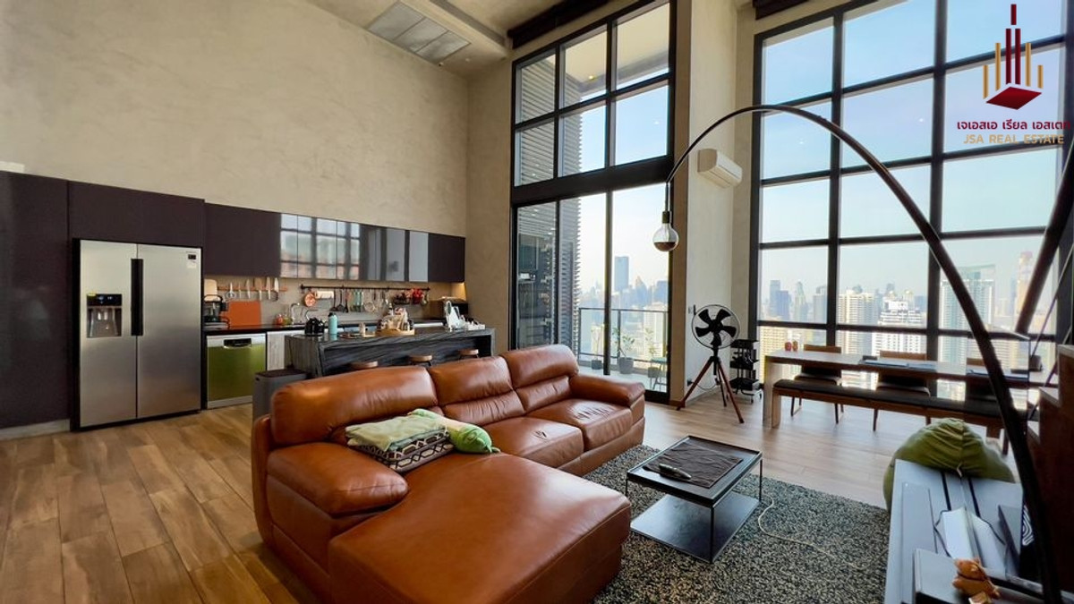 For SaleCondoSukhumvit, Asoke, Thonglor : ✨ For Sale: The Lofts Asoke Condo ✨ 💰 Only 32,500,000 THB