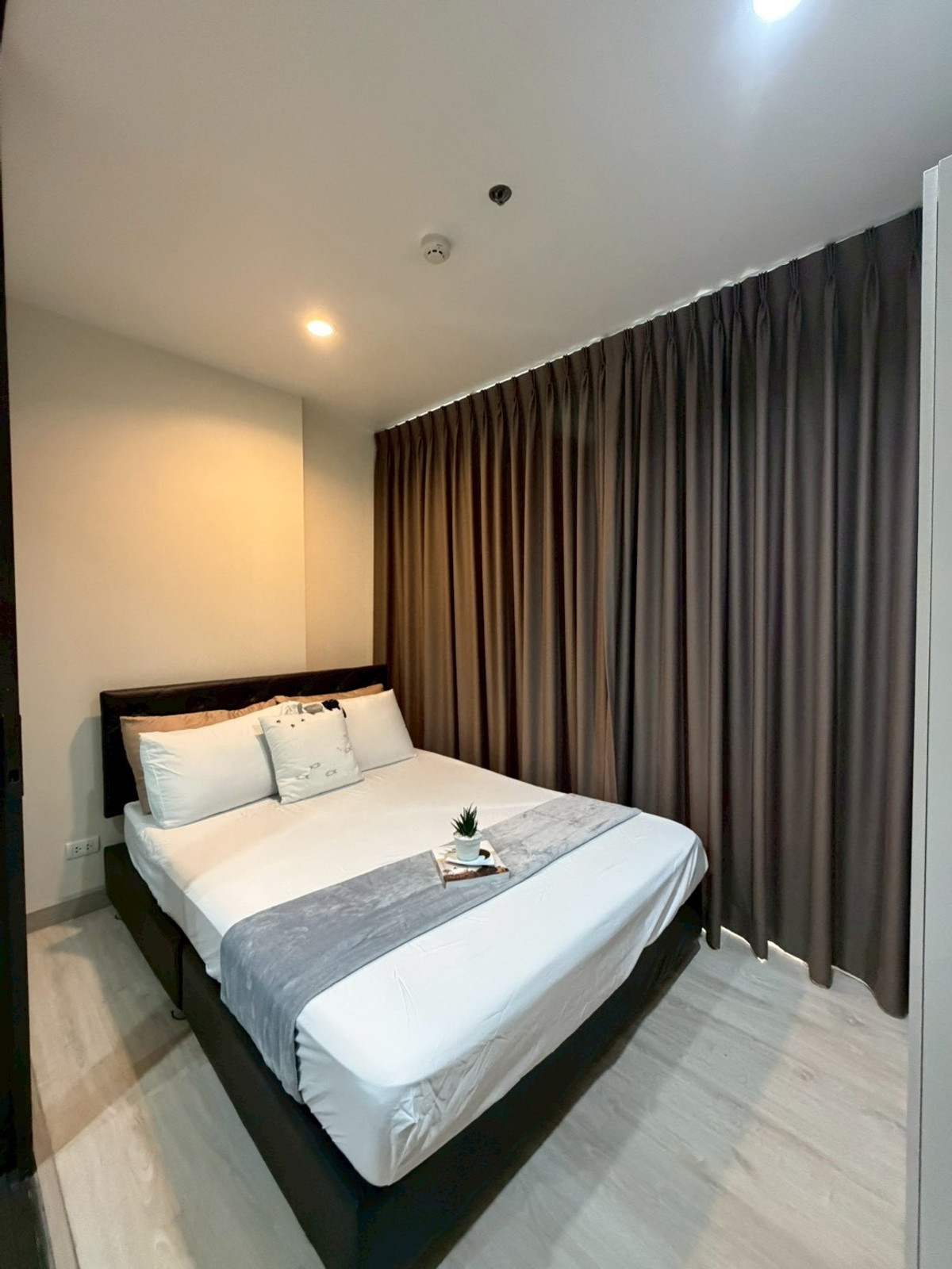 For SaleCondoPinklao, Charansanitwong : 🏢 Urgent sale! The Tree Rio Bang-Aor Condo (The Tree Rio Bang-Aor) next to the MRT Bang-Aor Station — walk a few steps to the station.