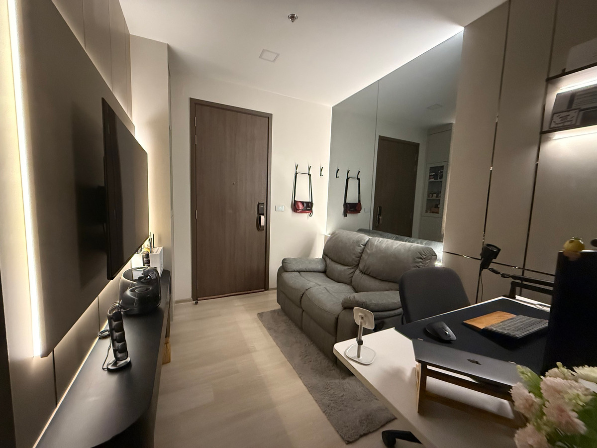 ให้เช่าคอนโดสะพานควาย จตุจักร : คอนโด ชั้น 28 พร้อมเฟอร์นิเจอร์ ตกแต่งสวยงาม ให้เช่า ย่านจตุจักร-ลาดพร้าว ใกล้โรงเรียนเซนต์จอห์น  เพียง 1.1 กม