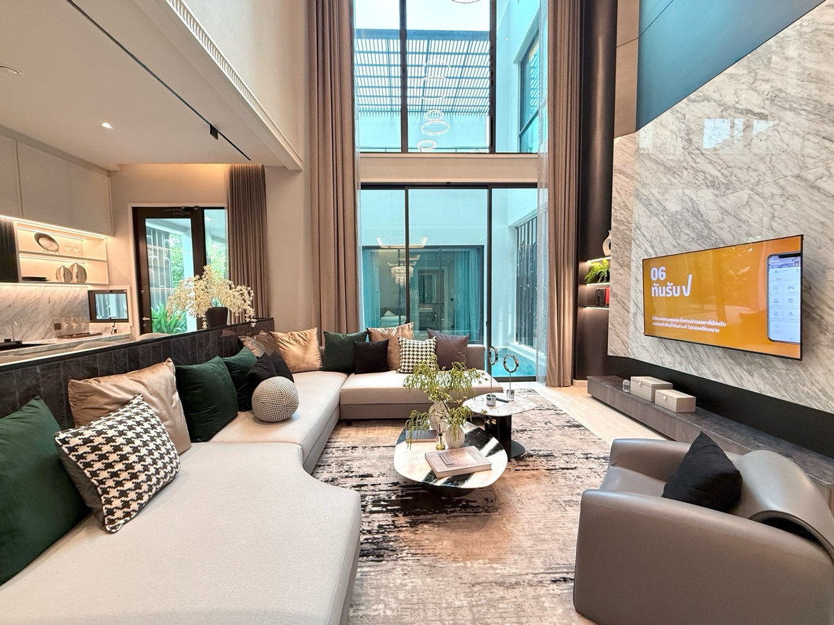 For SaleHouseChaengwatana, Muangthong : Special promotion‼️Grand Bangkok boulevard Don Mueang-Chaengwattana size 735 Sq.m 6 bed 7 bath 5 parking spaces special only 50 MB only!! Contact 086-795-9997