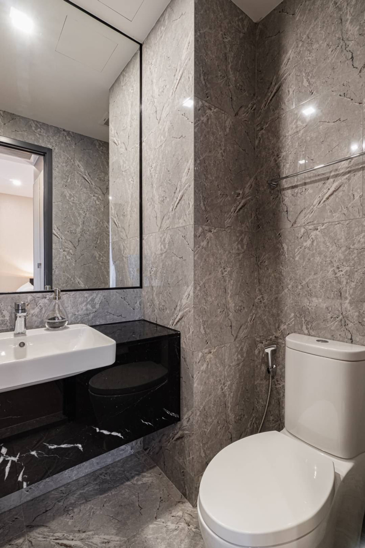 For RentCondoSukhumvit, Asoke, Thonglor : For Rent: Ashton Asoke, 30,000 THB [JZr251215]