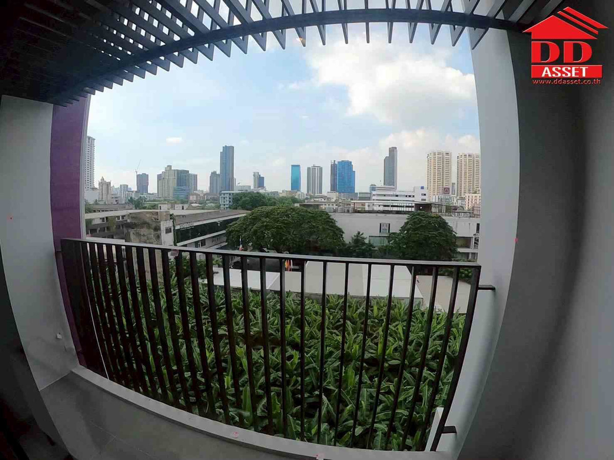 For RentCondoSukhumvit, Asoke, Thonglor : For rent condo XT Ekkamai Sukhumvit63 BTS Ekkamai Code : C8383