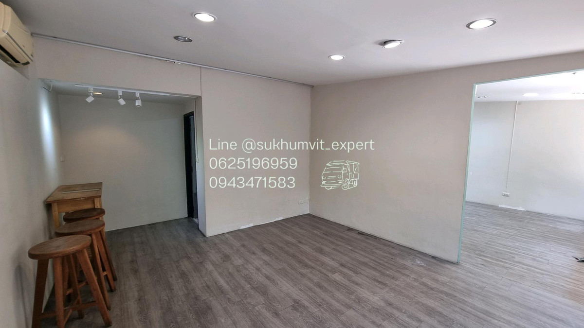 For RentRetail SpaceSukhumvit, Asoke, Thonglor : Shop for rent, Thonglor, no parking. Suitable for businesses that do not use loud noises and are quiet.