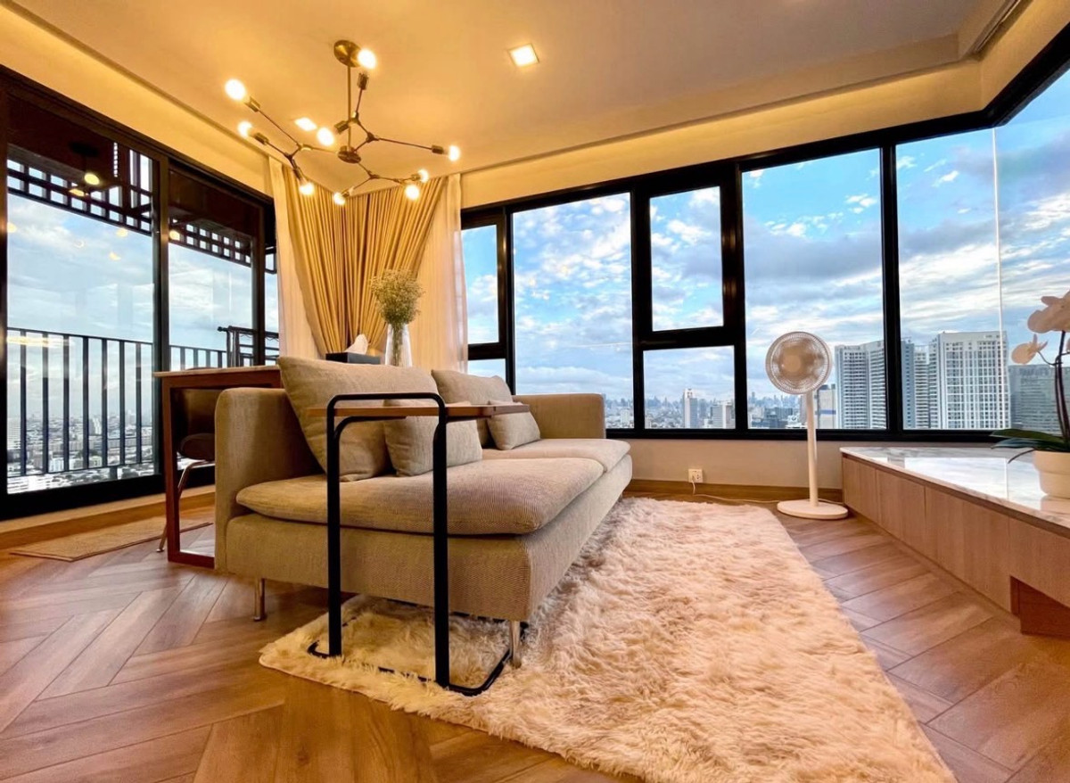 ให้เช่าคอนโดลาดพร้าว เซ็นทรัลลาดพร้าว : Condo Life ladprao valley