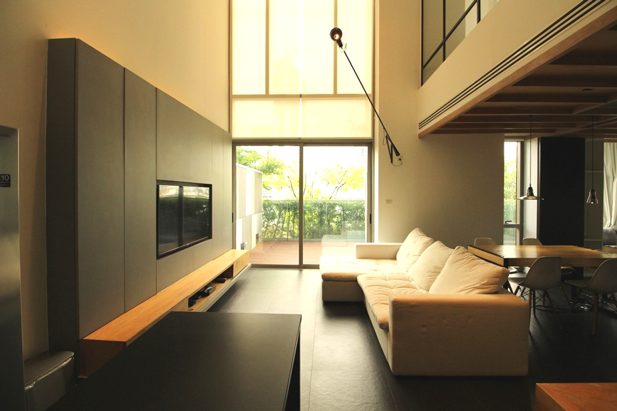 ขายคอนโดสุขุมวิท อโศก ทองหล่อ : Urgent SELL (2 bed Duplex ) + Private Pool (Pet Friendly) @BTS Thonglor - 110 Sqm @BTS Thonglor