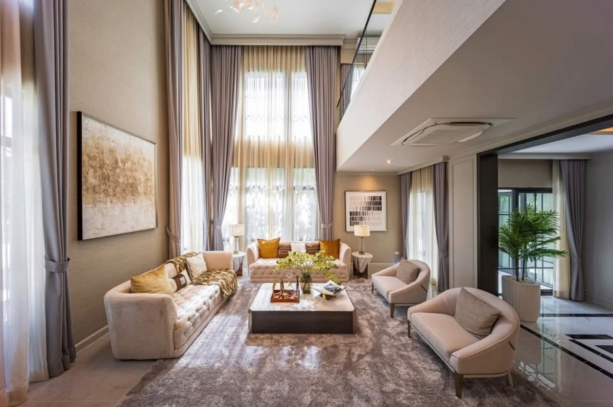 For SaleHouseBangna, Bearing, Lasalle : 🔥🔥 Single house for sale Best price++​ : 𝐓𝐇𝐄 𝐂𝐈𝐓𝐘 Bangna 𝟐 Large size detached house. English style near 𝐌𝐄𝐆𝐀 Bangna , 𝙋𝙧𝙞𝙘𝙚 𝟐𝟓.𝟗 𝙈𝘽 ☎️ 𝟎𝟗𝟓𝟗𝟒𝟏𝟓𝟗𝟗𝟗