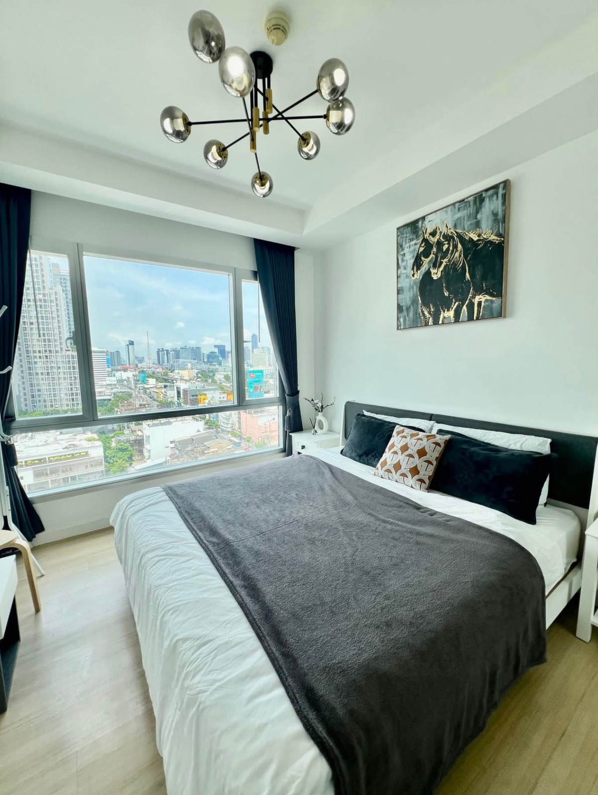 For RentCondoRama9, Petchburi, RCA : For Rent: Thru Thonglor, 28,000 THB [TTr251223]