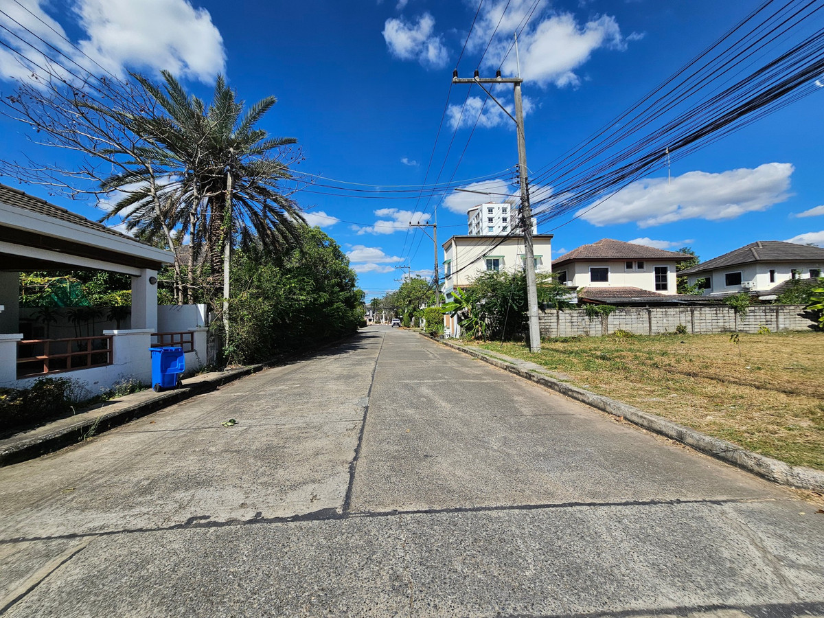 ขายที่ดินขอนแก่น : ขายที่ดิน แปลงหัวมุม พิมานชล 2 ริมบึงแก่นนคร | เนื้อที่ 130.5 ตร.วา | ทำเลคุณภาพ สำหรับบ้านระดับพรีเมียม