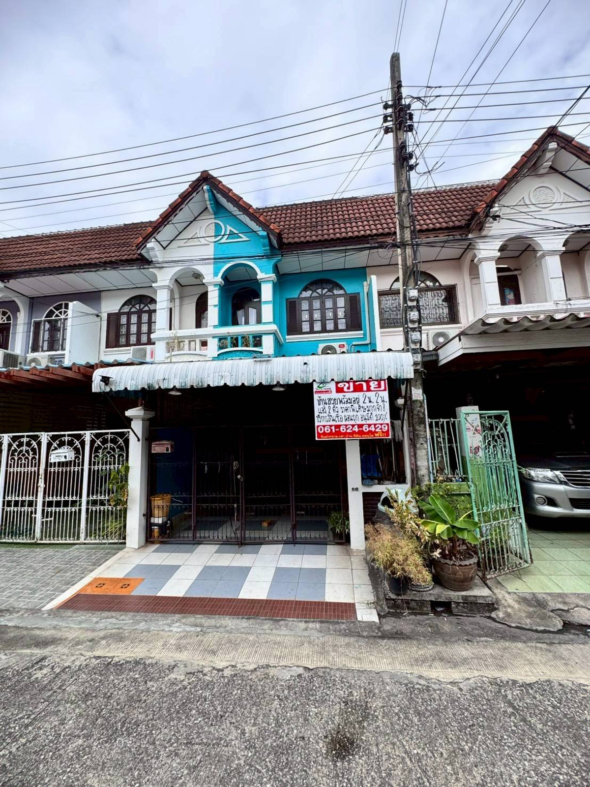 For SaleTownhomeKasetsart, Ratchayothin : 2-story townhouse for sale, Sena Villa Village 3, Soi 27, Intersection 10 **Beautiful house, suitable for investment** (N.1941)