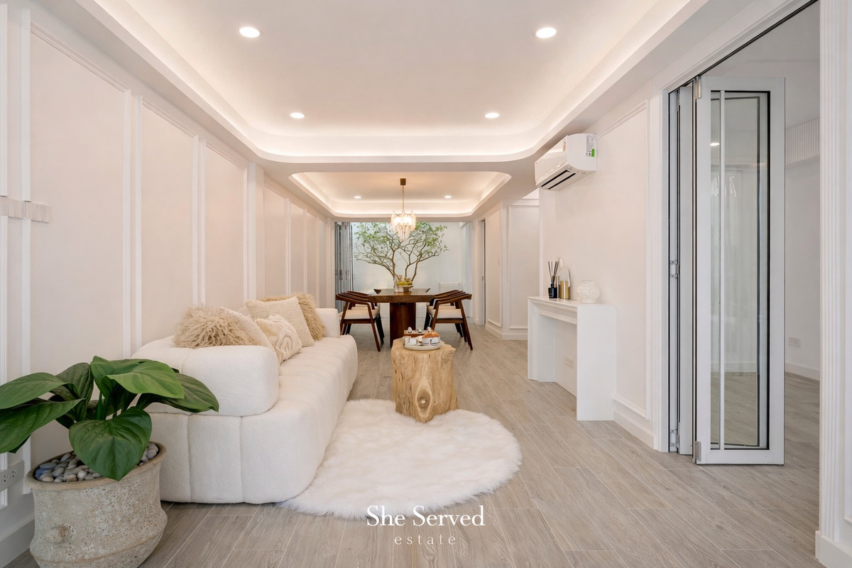 For SaleTownhomeSukhumvit, Asoke, Thonglor : 🔹3-story townhome, newly renovated, Pridi 42🔹
Size 24 sq m. | Usable area 250 sq m. | 4 bedrooms, 4 bathrooms