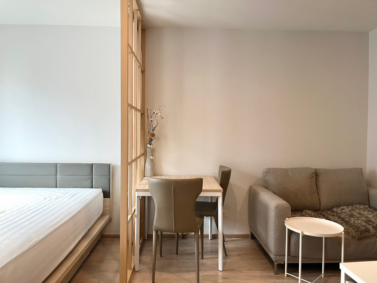 For SaleCondoBangna, Bearing, Lasalle : Owner post Condo for sale Ideo O2, Building C, 24th floor | 28 sq m. 3.1 million baht