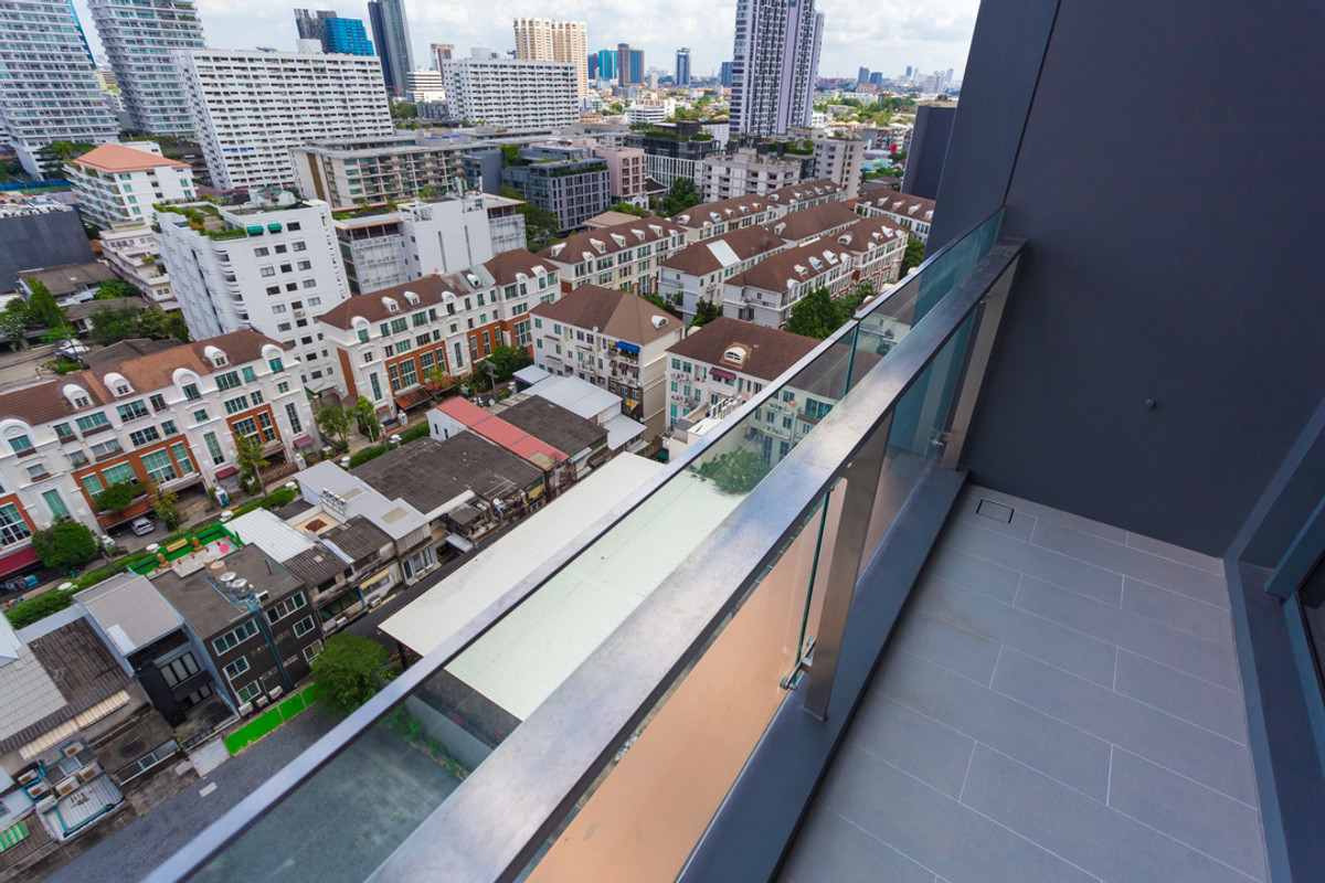 For RentCondoSukhumvit, Asoke, Thonglor : For Rent: Khun By Yoo Condo, 75,000 THB [JZsr251214]