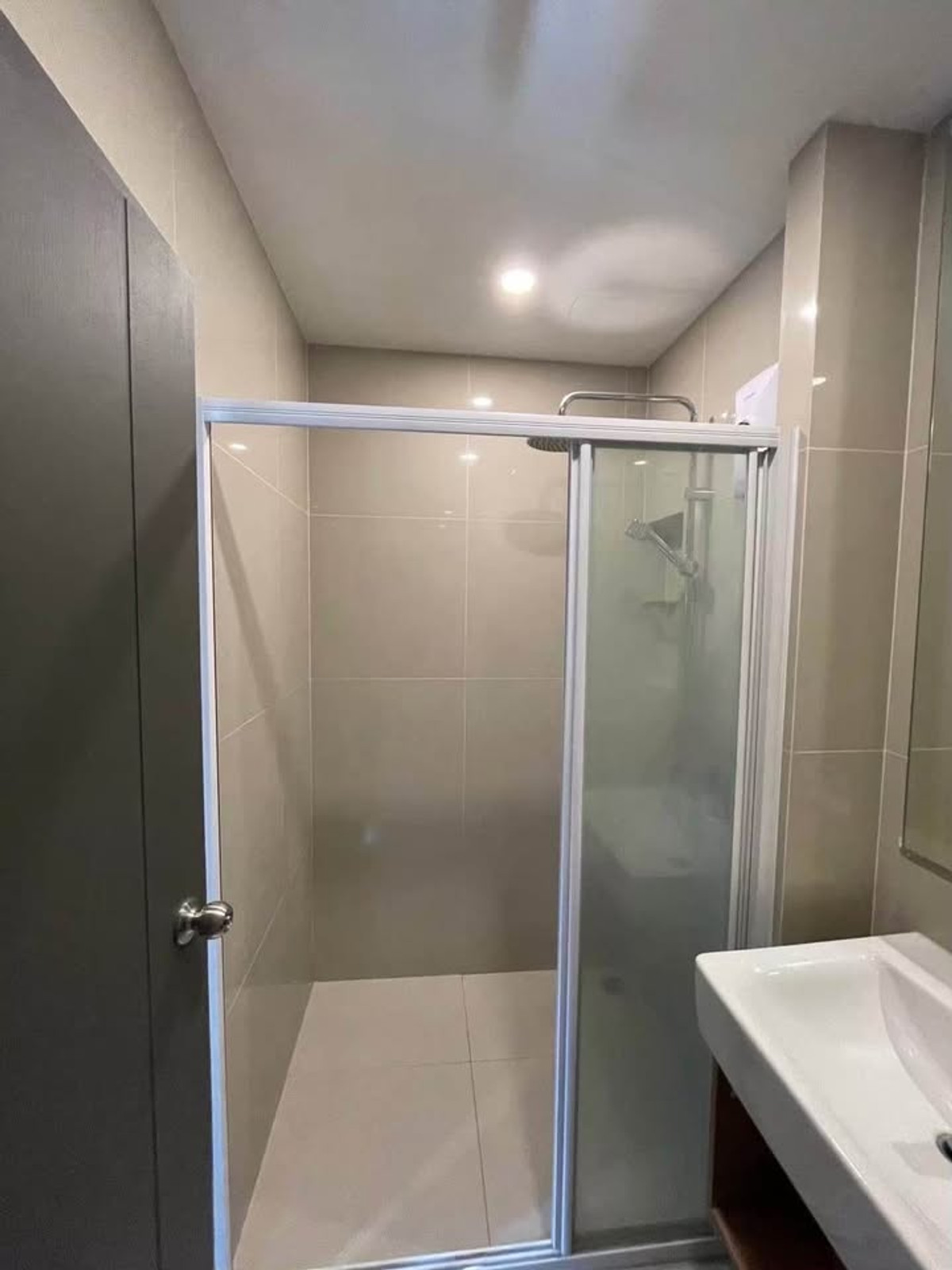 ให้เช่าคอนโดอ่อนนุช อุดมสุข : ให้เช่า Elio Del Nest ราคา 13,000 บาท [JZsr251224]