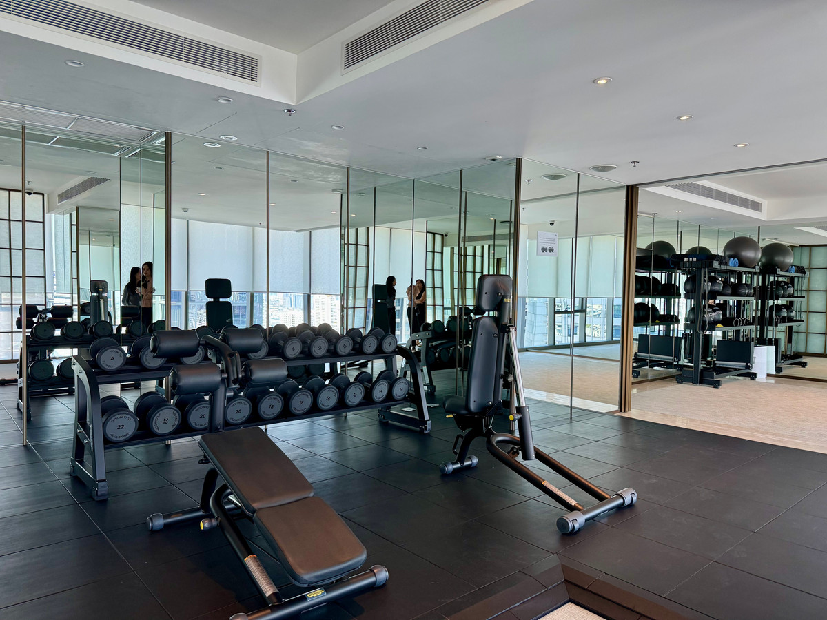 For SaleCondoSukhumvit, Asoke, Thonglor : Great Deal‼️ Brand New, High Floor, Pet freindly✨Luxury Condo @ The Strand Thonglor, 70m from BTS