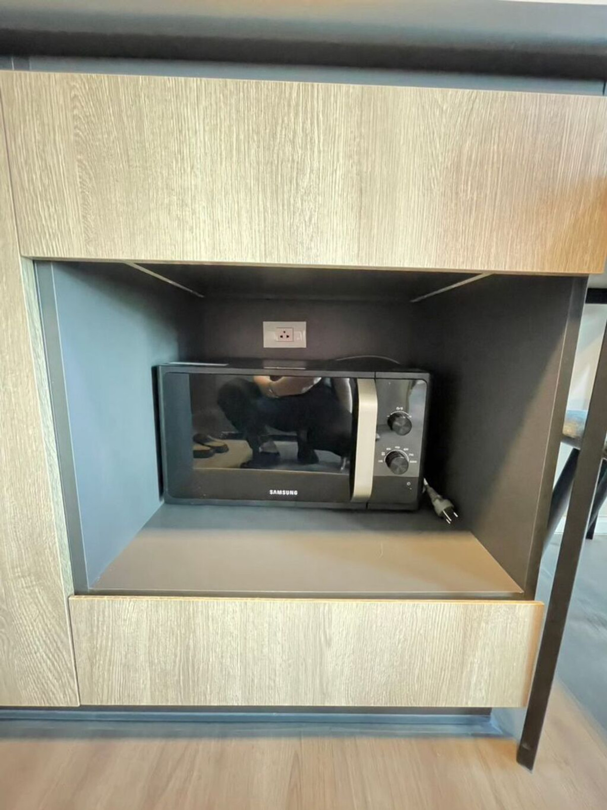 For RentCondoPathum Thani,Rangsit, Thammasat : For Rent Dcondo Campus Hideaway Unit 80/363 (Available 1/1/69) (Pool view)