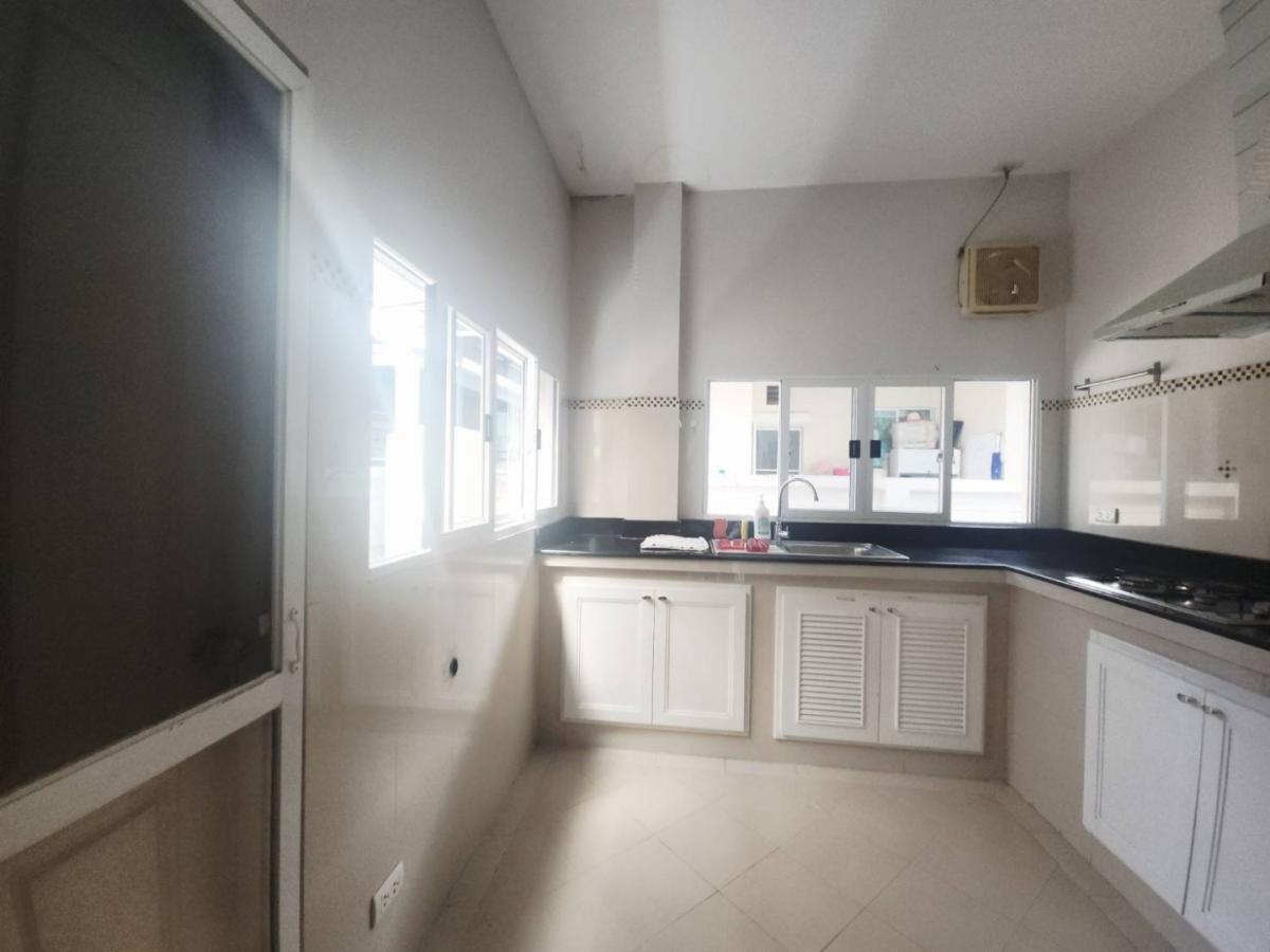 ขายบ้านลาดกระบัง สุวรรณภูมิ : 🔥ขายด่วน+🔥เดอะ เซนโทร อ่อนนุช-วงแหวน ใกล้สถานีรถไฟฟ้า Airport Link ลาดกระบัง 