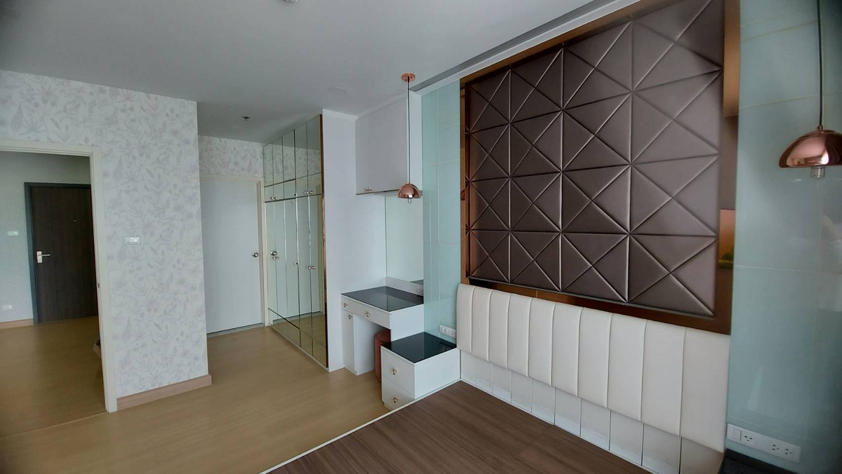 For SaleCondoBang kae, Phetkasem : (Code T316) Condo for sale Supalai veranda phasi charoen station: Supalai Veranda Phasi Charoen Station, near MRT Phasi Charoen.