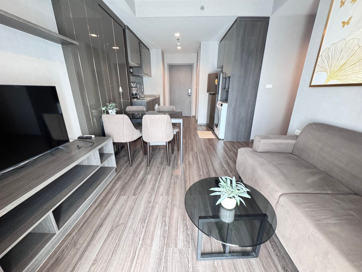 ให้เช่าคอนโดวงเวียนใหญ่ เจริญนคร : Ideo Sathorn Wongwianyai 2 ห้องนอน ห้องสวยมาก ติด btsวงเวียนใหญ่ ว่างให้เช่า