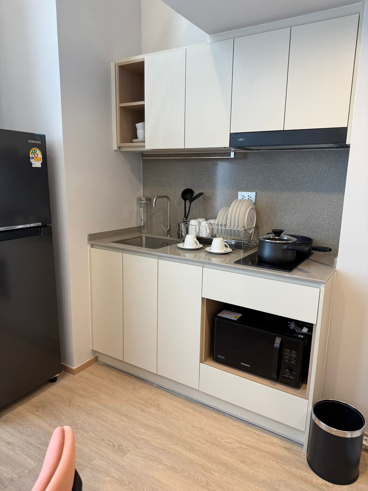 For RentCondoSiam Paragon ,Chulalongkorn,Samyan : 2 floors, 2 bedrooms, for rent, feels like home, Chula location, central area open 24 hours.