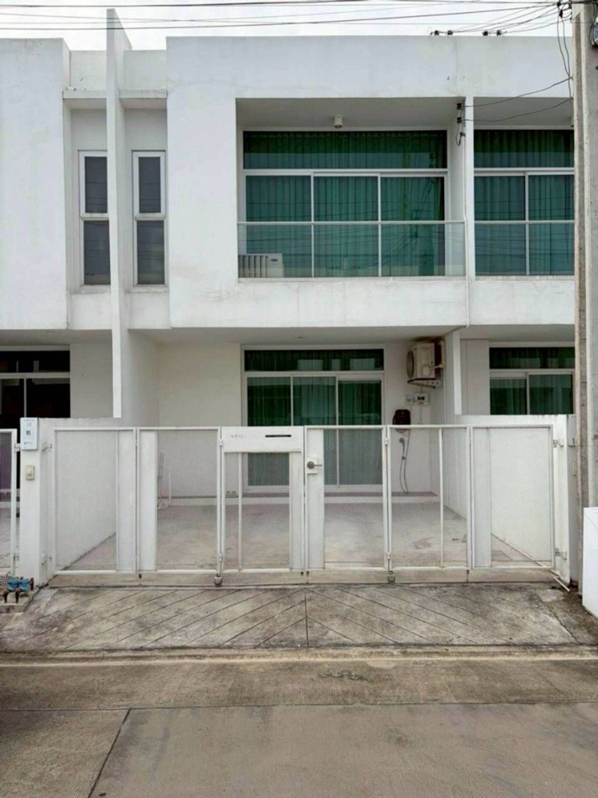 For RentTownhomeSamut Prakan,Samrong : Townhome for Rent, Aren Bangna  ✈️🎊💸