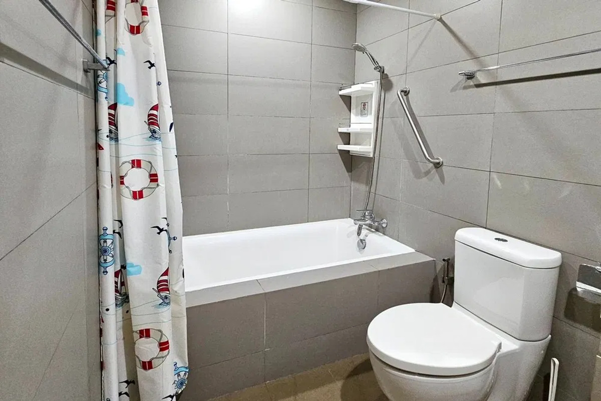 For RentCondoRatchathewi,Phayathai : Noble Revent 50 sq.m. Please add LINE ID @806qphgn o8415o5483 