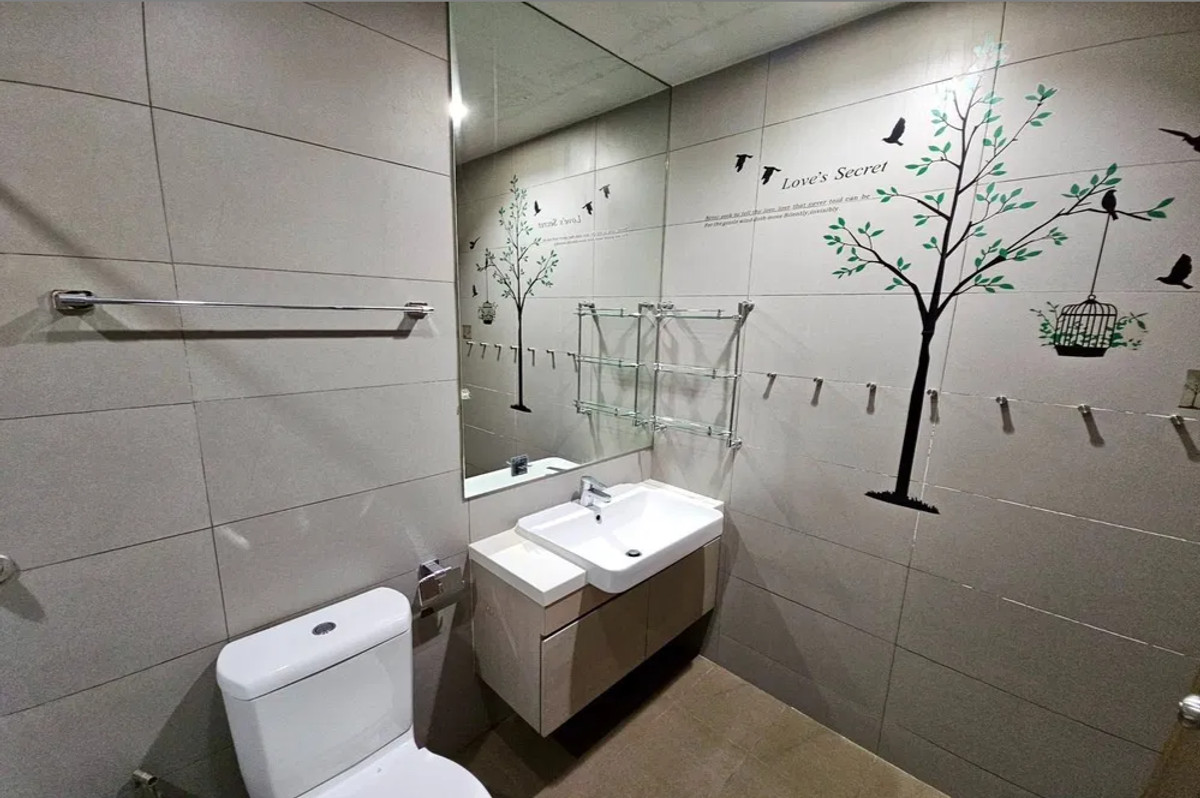 For RentCondoRatchathewi,Phayathai : Noble Revent 50 sq.m. Please add LINE ID @806qphgn o8415o5483 