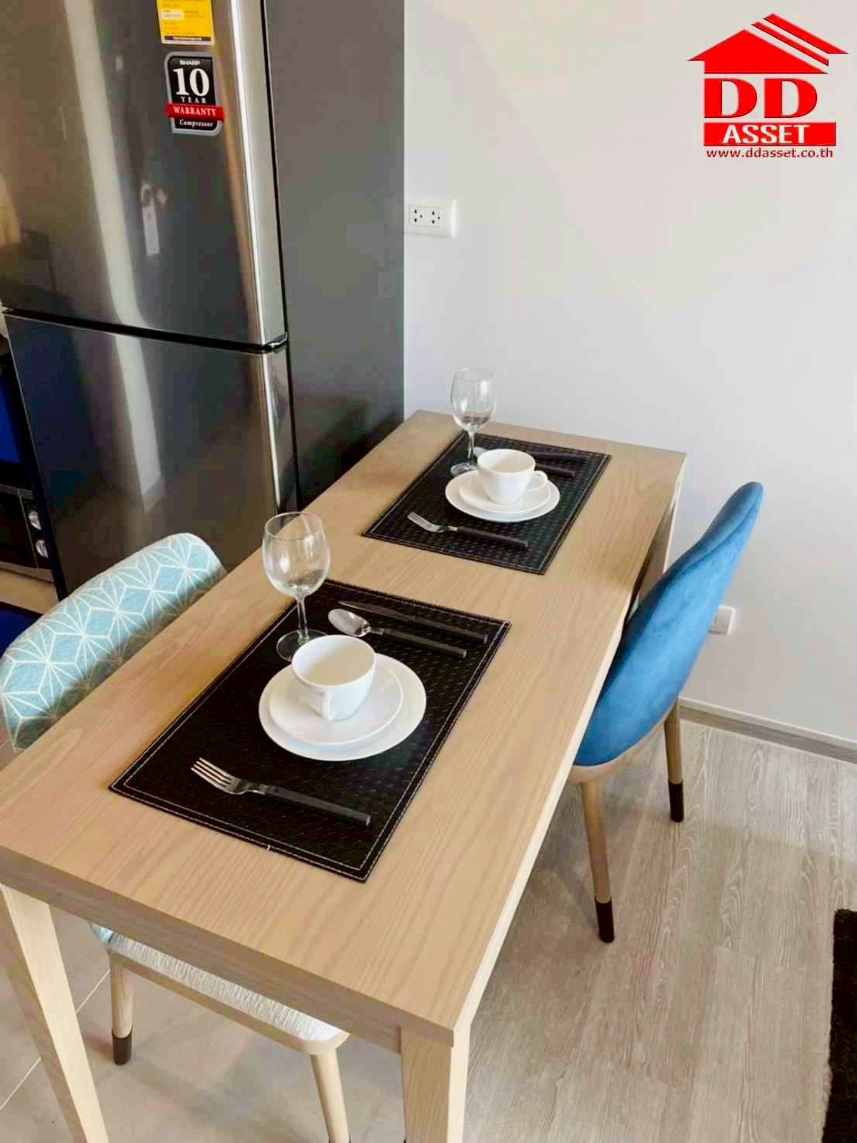 For RentCondoSukhumvit, Asoke, Thonglor : For rent condo XT Ekkamai Sukhumvit63 BTS Ekkamai Code : C8383