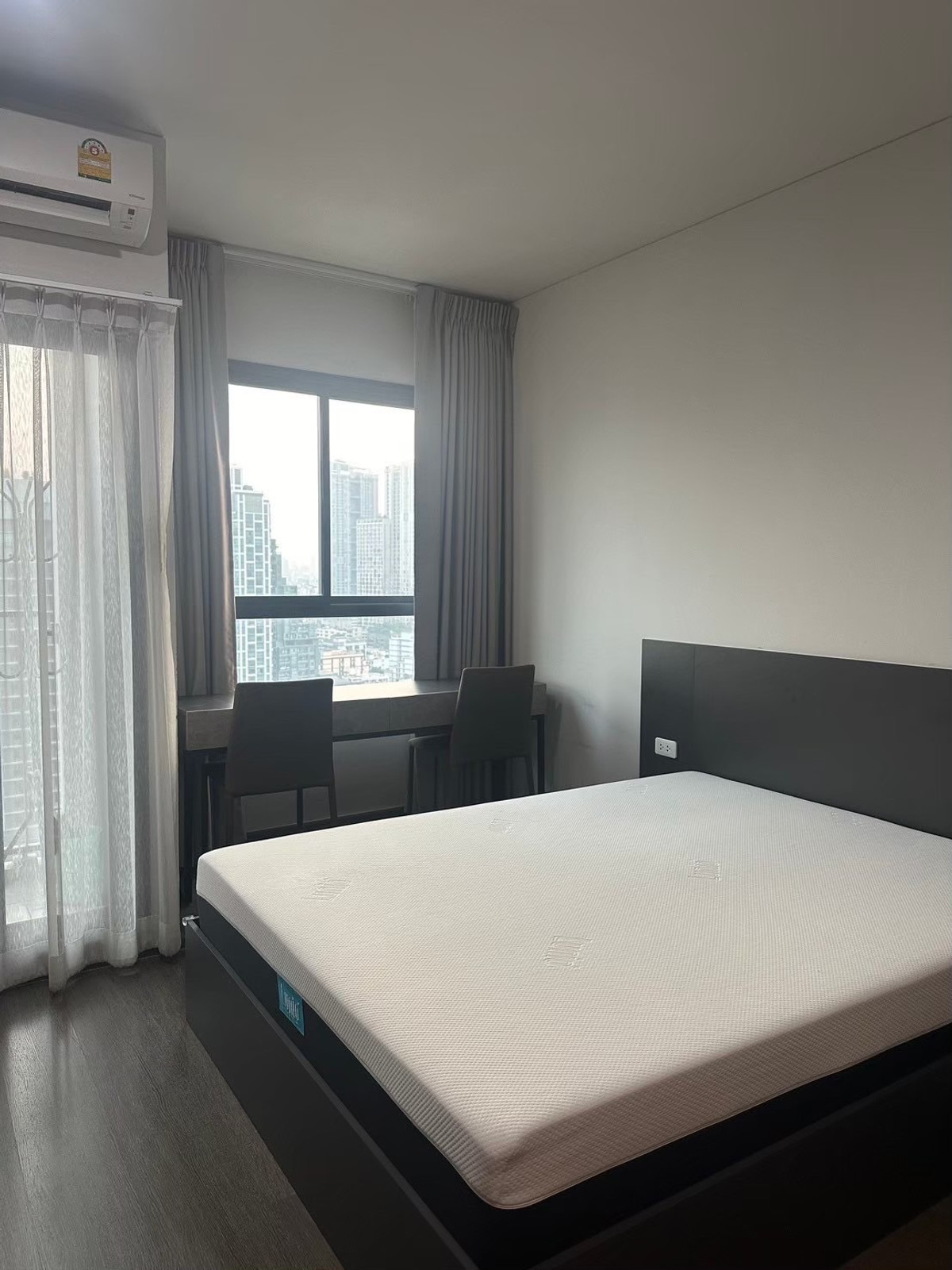 ให้เช่าคอนโดสะพานควาย จตุจักร : 🔥Hot Price🔥IDEO Phaholyothin Chatujak. studio 25sqm 15,500 B 💫ใกล้หมอชิต สะพานควาย ใกล้bts mrt สนใจติดต่อนัดชม พัตเตอร์ 0928895628 Line : plustor_ss 