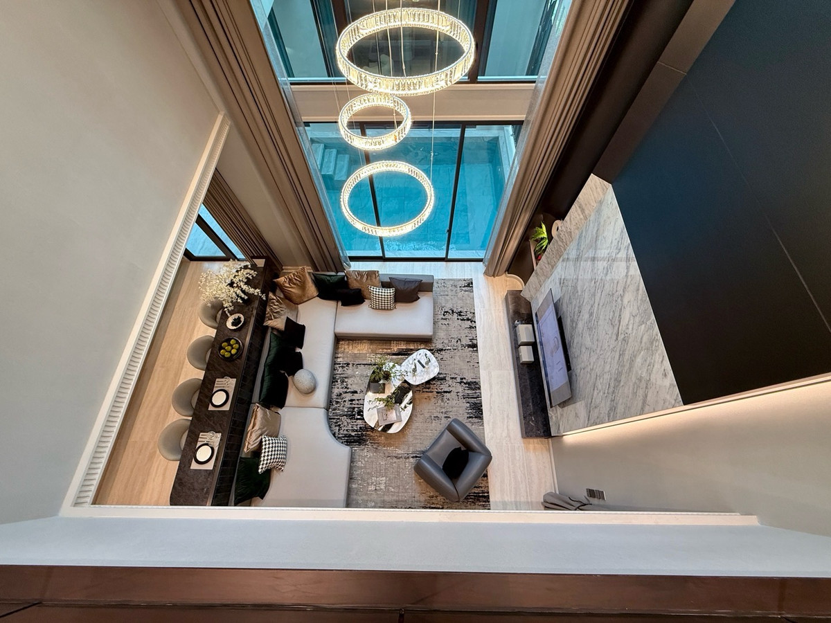 ขายบ้านแจ้งวัฒนะ เมืองทอง : ราคาดีที่สุดในโครงการ ‼️Grand Bangkok boulevard ดอนเมือง-แจ้งวัฒนะ ขนาด 735 Sq.m 6 bed 7 bath 5 ที่จอดรถ พิเศษเพียง 50 MB เท่านั้น !! ติดต่อ 086-795-9997 