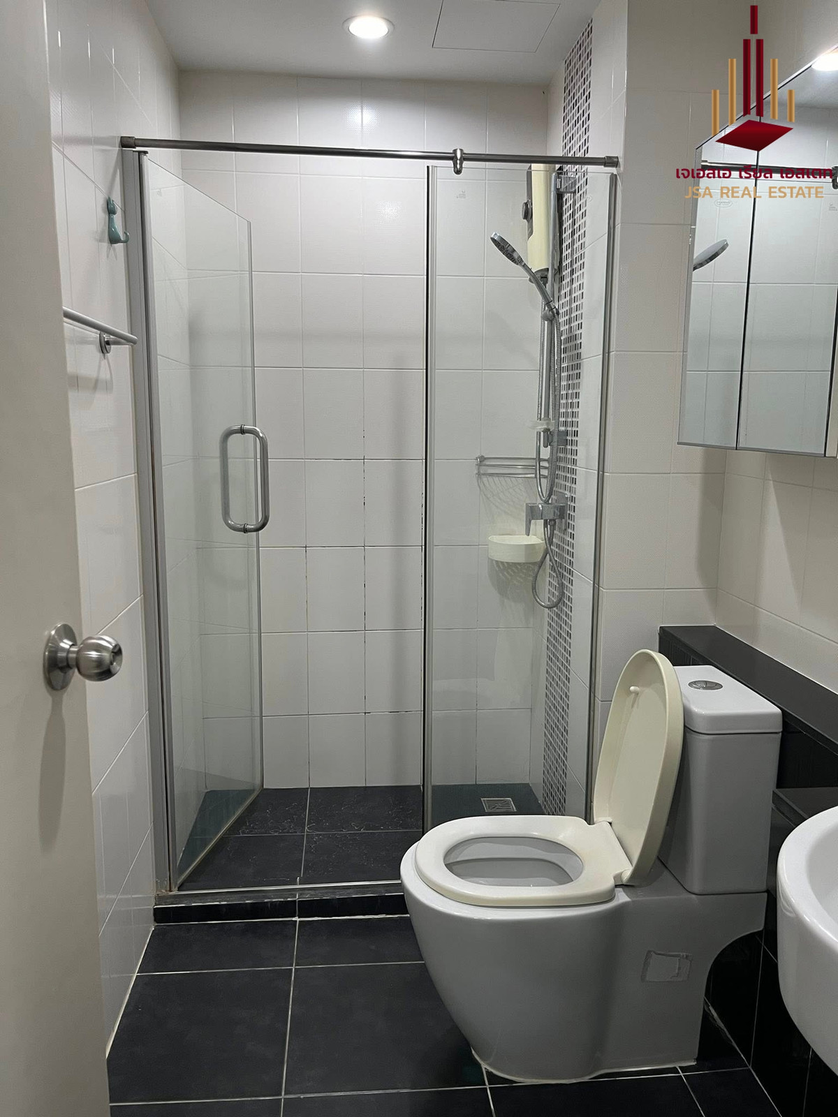 For RentCondoAri,Anusaowaree : ✨ For Rent: Le Rich @ Aree station Condo ✨ 💰 Only 15,000 THB/month