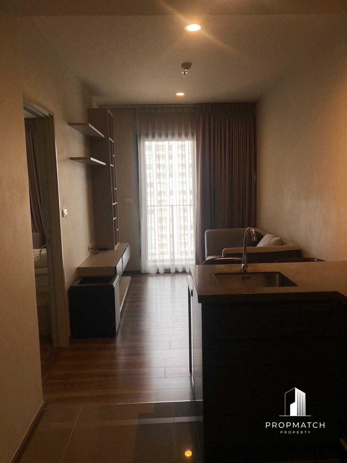 For SaleCondoSapankwai,Jatujak : ✨Flash Deal ✨Onyx Phahonyothin (1Bed 1Bath 40SQM.) ready to move in! Only 4,290,000 baht Tel.0981315848 @propmatch