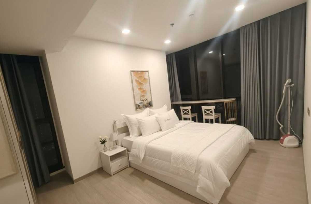 ให้เช่าคอนโดพระราม 9 เพชรบุรีตัดใหม่ RCA : 🔥🔥Hot Price 70 sq.m 42,000.-  🛀🔥🔥
🌻𝐅𝐨𝐫 𝐑𝐞𝐧𝐭🌻 𝗢𝗻𝗲 𝟵 𝗙𝗶𝘃𝗲 𝗔𝘀𝗼𝗸𝗲 𝗿𝗮𝗺𝗮𝟵 -  𝟭𝟵𝟱
💕 welcome co Agent 💕 ready to move in 
🌹เดิน 2-3 นาทึถึง 𝗠𝗥𝗧 𝑹𝒂𝒎𝒂9 พระรามเก้า
ใกล้ มศว / ม.หอการค้า / สี่แยกห้วยขวาง / ห้างเซ็นทรัลพระร