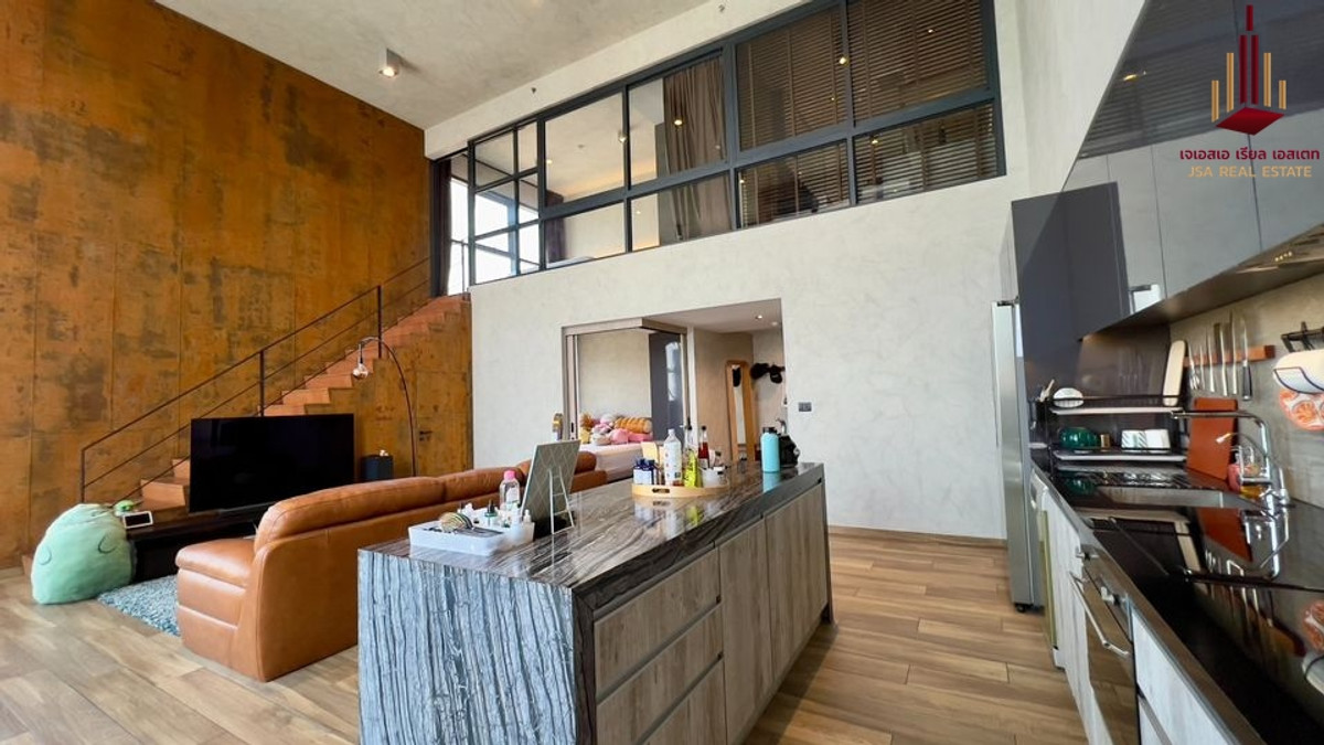 For SaleCondoSukhumvit, Asoke, Thonglor : ✨ For Sale: The Lofts Asoke Condo ✨ 💰 Only 32,500,000 THB