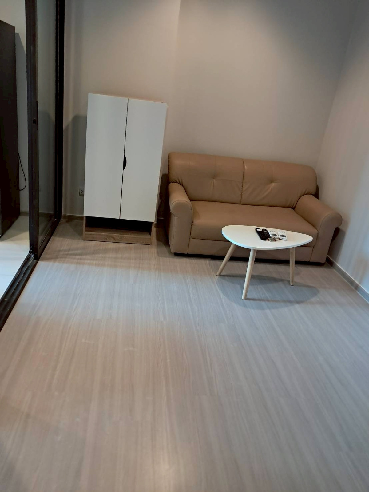 ให้เช่าคอนโดพระราม 9 เพชรบุรีตัดใหม่ RCA : 🐱❤️Life Asoke Rama9❤️🐱 1 Beds 1 Baths, Rental 18,000 Baht