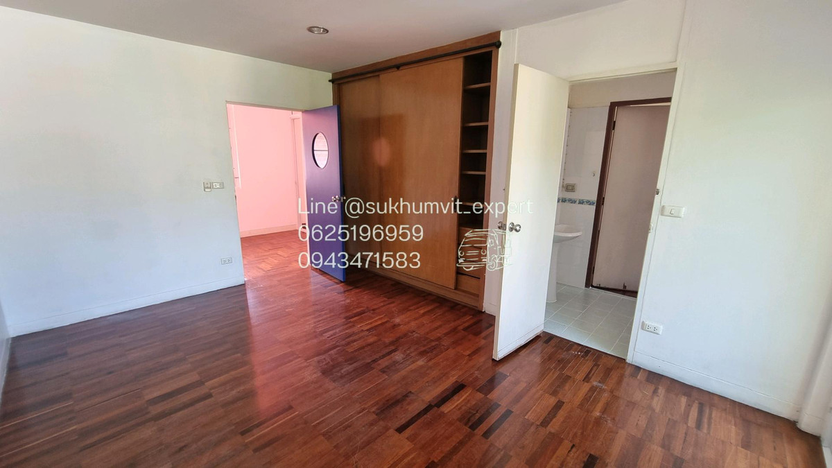 For RentRetail SpaceSukhumvit, Asoke, Thonglor : Shop for rent, Thonglor, no parking. Suitable for businesses that do not use loud noises and are quiet.