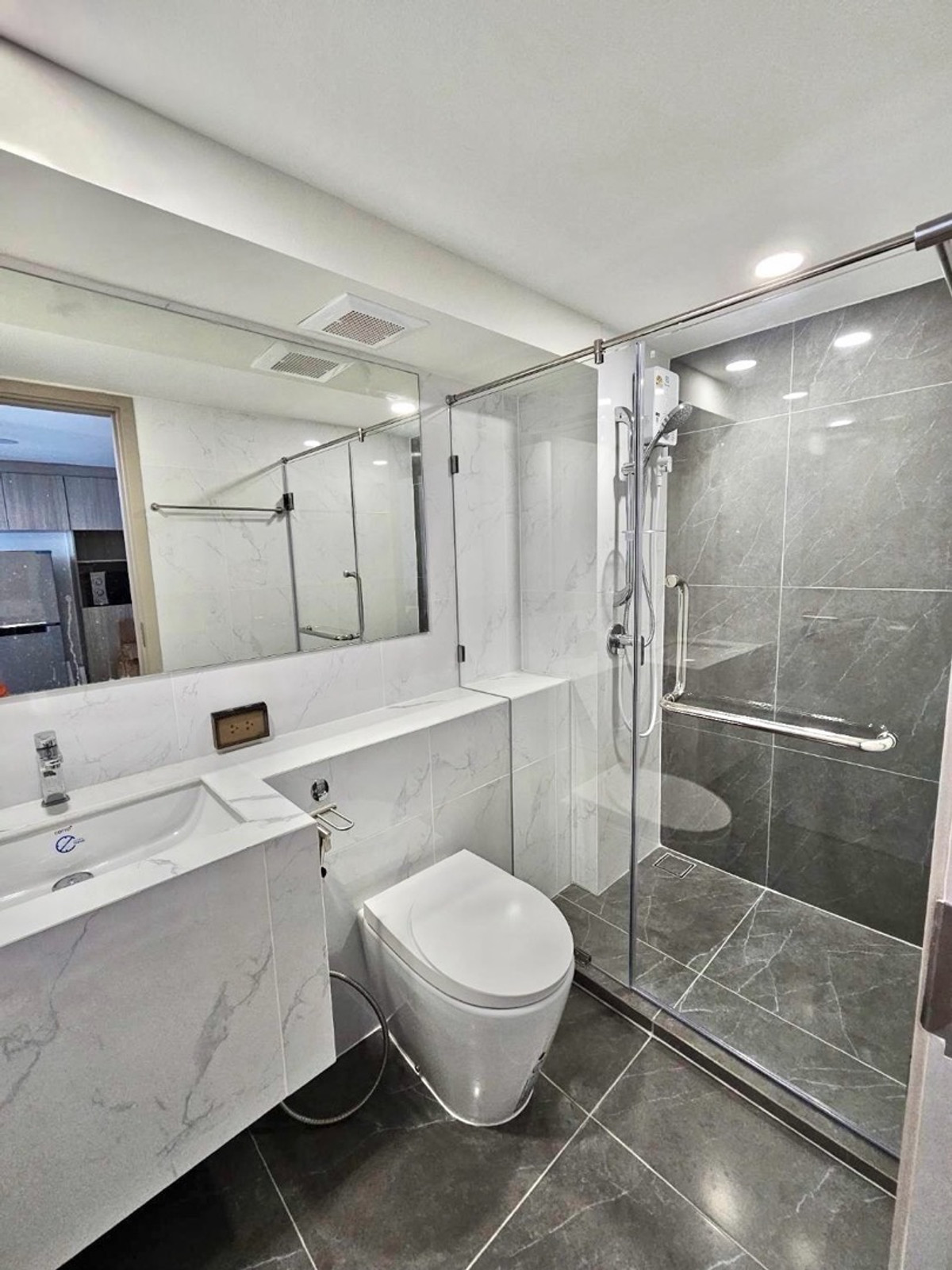 For RentCondoSamut Prakan,Samrong : 𝗙𝗢𝗥 𝗥𝗘𝗡𝗧💫𝗢𝗥𝗜𝗚𝗜𝗡 𝗣𝗟𝗨𝗚 & 𝗣𝗟𝗔𝗬 𝗦𝗥𝗜𝗡𝗔𝗞𝗔𝗥𝗜𝗡❌𝗡𝗼𝘁 𝗣𝗲𝘁