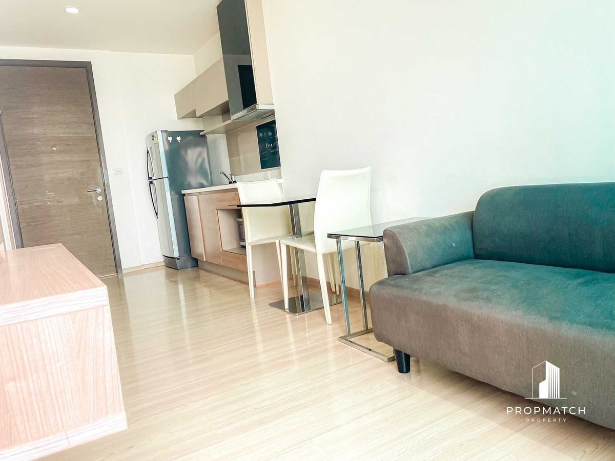 For RentCondoSapankwai,Jatujak : ✨Flash Deal ✨Rhythm Phahol-Ari( 1Bed 1Bath 35SQM.) Fully furnished, ready to move in!! Only 17,000 baht per month Tel.0981315848 @propmatch