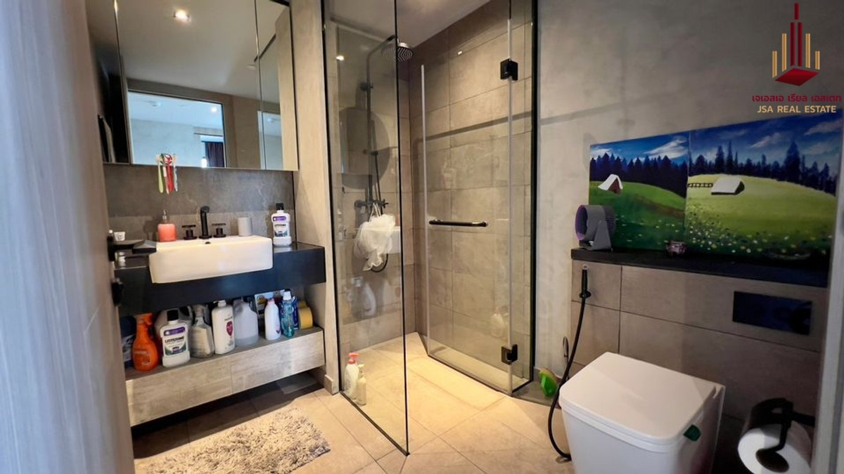 For SaleCondoSukhumvit, Asoke, Thonglor : ✨ For Sale: The Lofts Asoke Condo ✨ 💰 Only 32,500,000 THB