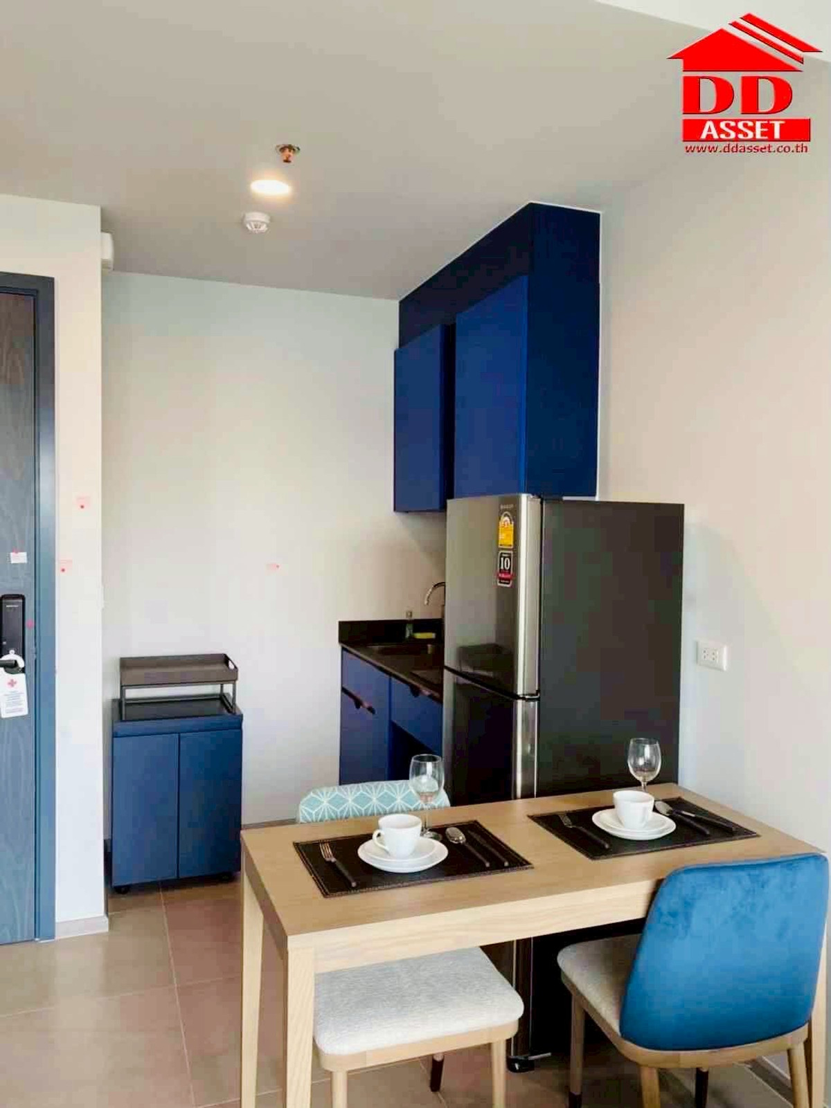 For RentCondoSukhumvit, Asoke, Thonglor : For rent condo XT Ekkamai Sukhumvit63 BTS Ekkamai Code : C8383