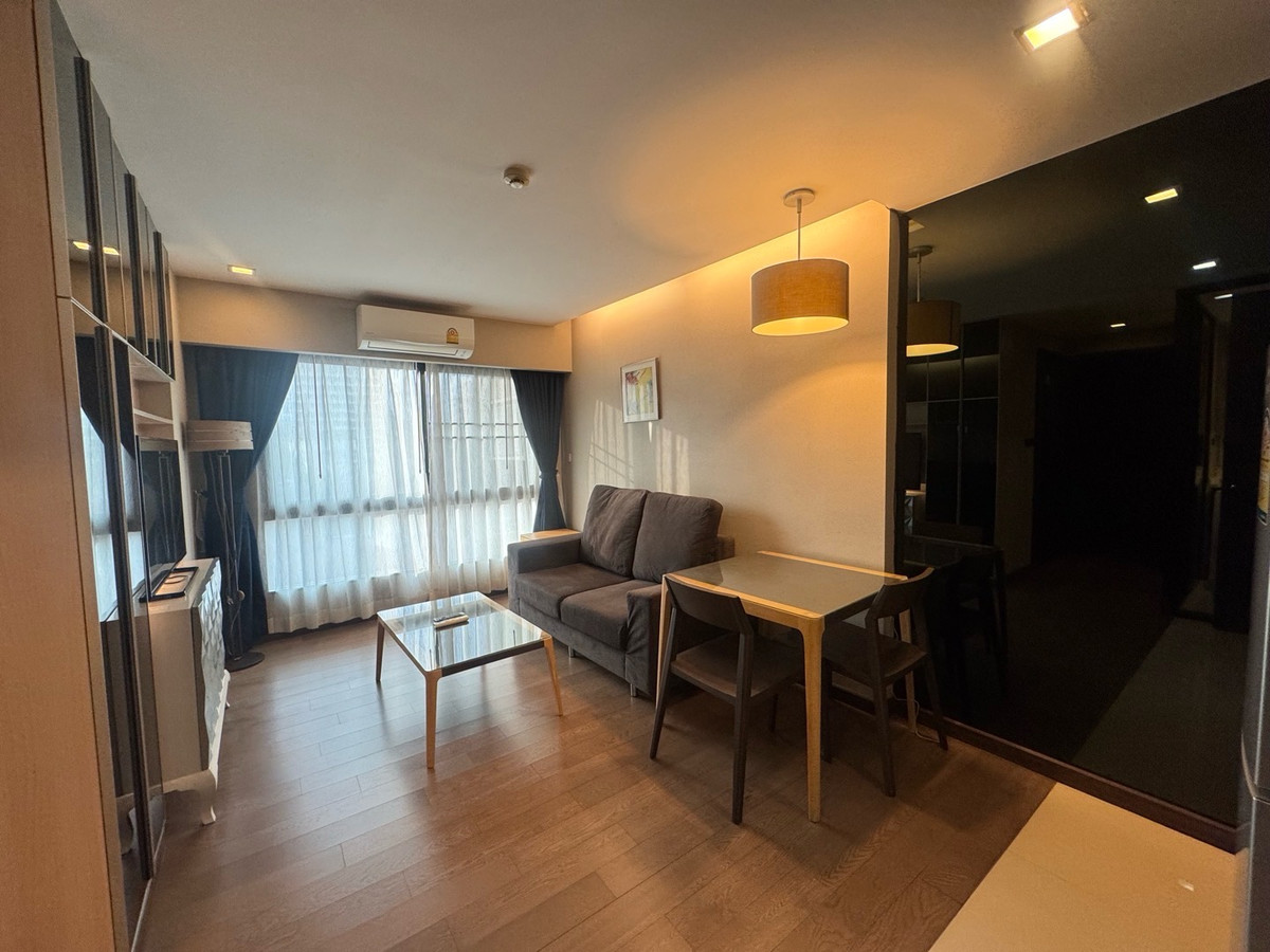 ให้เช่าคอนโดสุขุมวิท อโศก ทองหล่อ : 🔥ให้เช่าด่วน 🔥Tidy Thonglor 1 ห้องนอน 1 ห้องน้ำ เฟอร์นิเจอร์ - เครื่องใช้ไฟฟ้าครบ พร้อมเข้าอยู่ทันที ❗