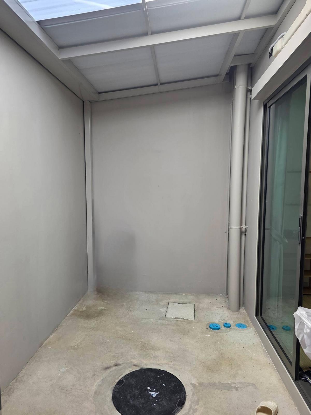 For RentTownhomeLadprao101, Happy Land, The Mall Bang Kapi : Townhome for rent, 3 bedrooms, next to Lat Phrao 101 Price only 20,000 baht/month, fully furnished!