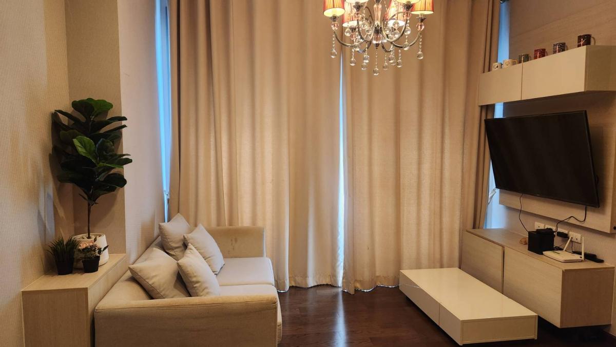 ขายคอนโดพระราม 9 เพชรบุรีตัดใหม่ RCA : 03/04/2026, รวมค่าโอน# ขายด่วน! Q Asoke คอนโดหรู 2 ห้องนอน ใกล้ MRT เพชรบุรี พร้อมเฟอร์ครบ วิวสวย 0642748883